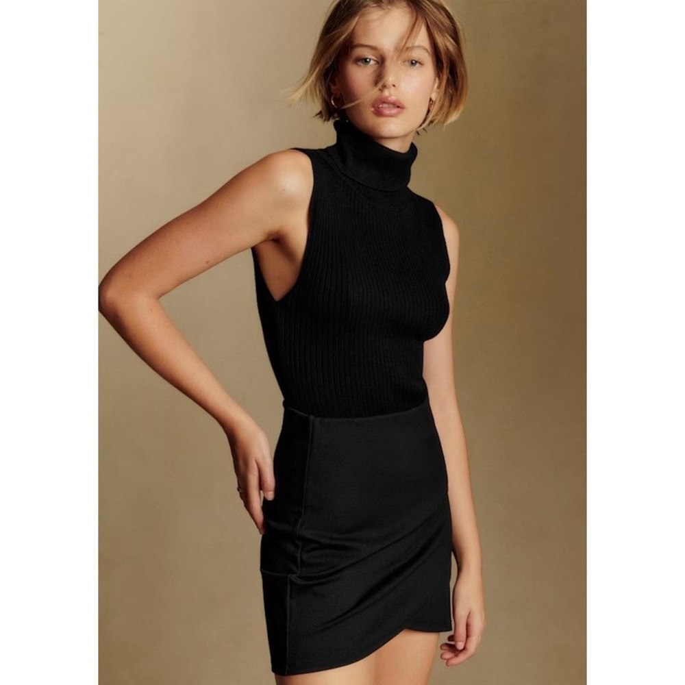 Sézane Jupe Calvi Wrap Mini Skirt Black Stretch Knit NWT French Chic M 162BAS015